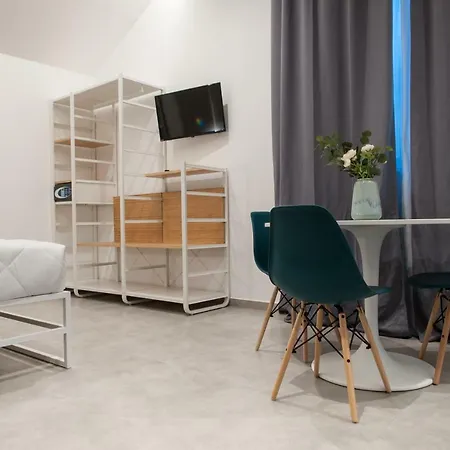 Отель Moderno Бари