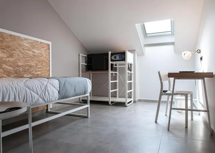 Iron Hotel By Residence Moderno 호텔 바리